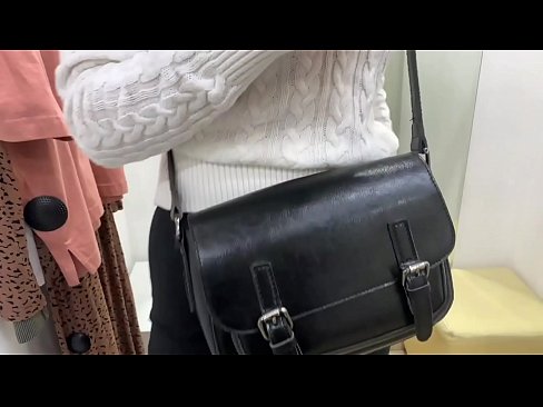 ❤️ ציבור מאַסטערביישאַן פון יונג הור פעראַלבעררי מיט אַ דילדאָ אין די פּאַסן צימער ️❌ סלוץ ביי yi.hochu-sex-tomsk.ru